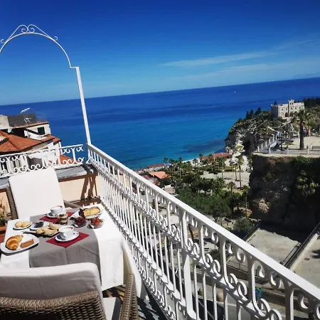 Il Duca 4* Tropea