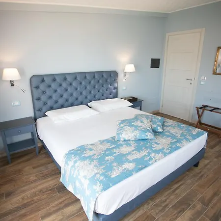 Il Duca 4* 特罗佩阿