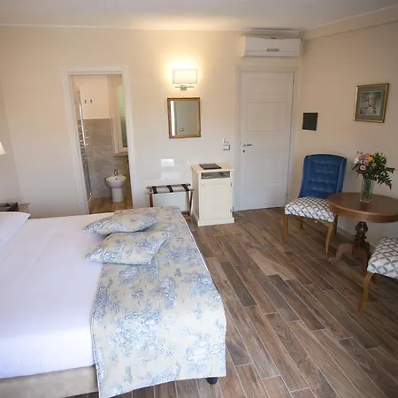 Frühstückspension Il Duca 4*